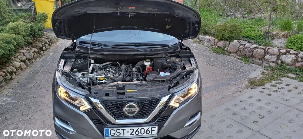 Nissan Qashqai 1.3 DIG-T N-WAY - 31