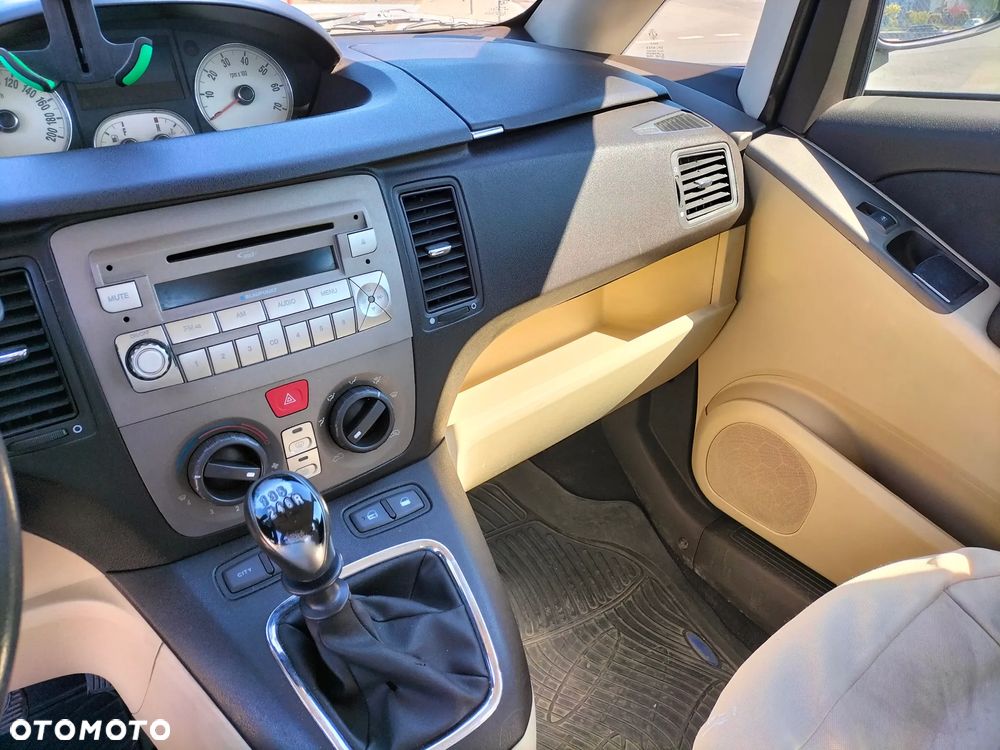 Lancia Musa 1.4 16V Oro - 13