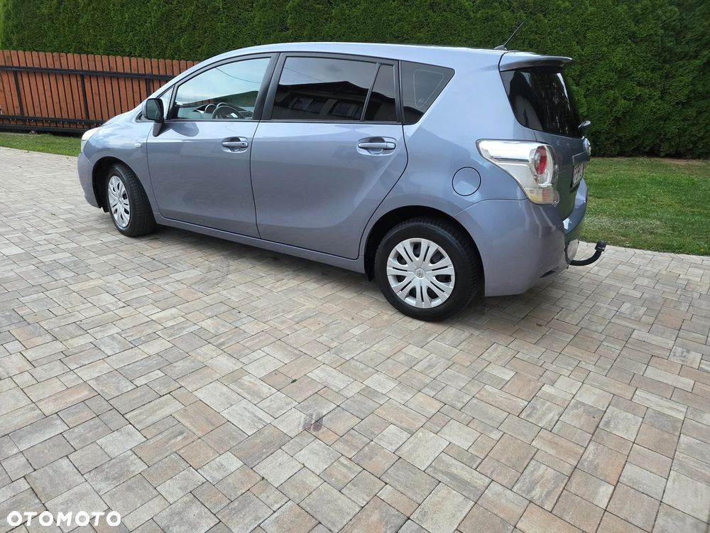 Toyota Verso 2.0 D-4D Premium 7os - 18