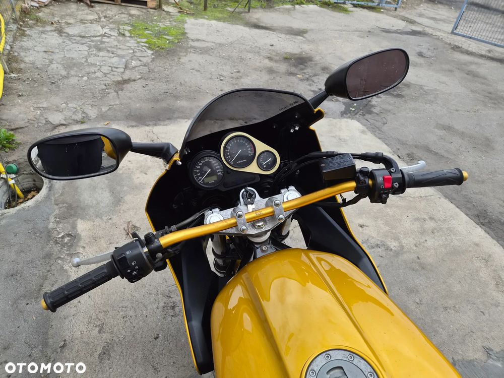 Yamaha FZS - 14