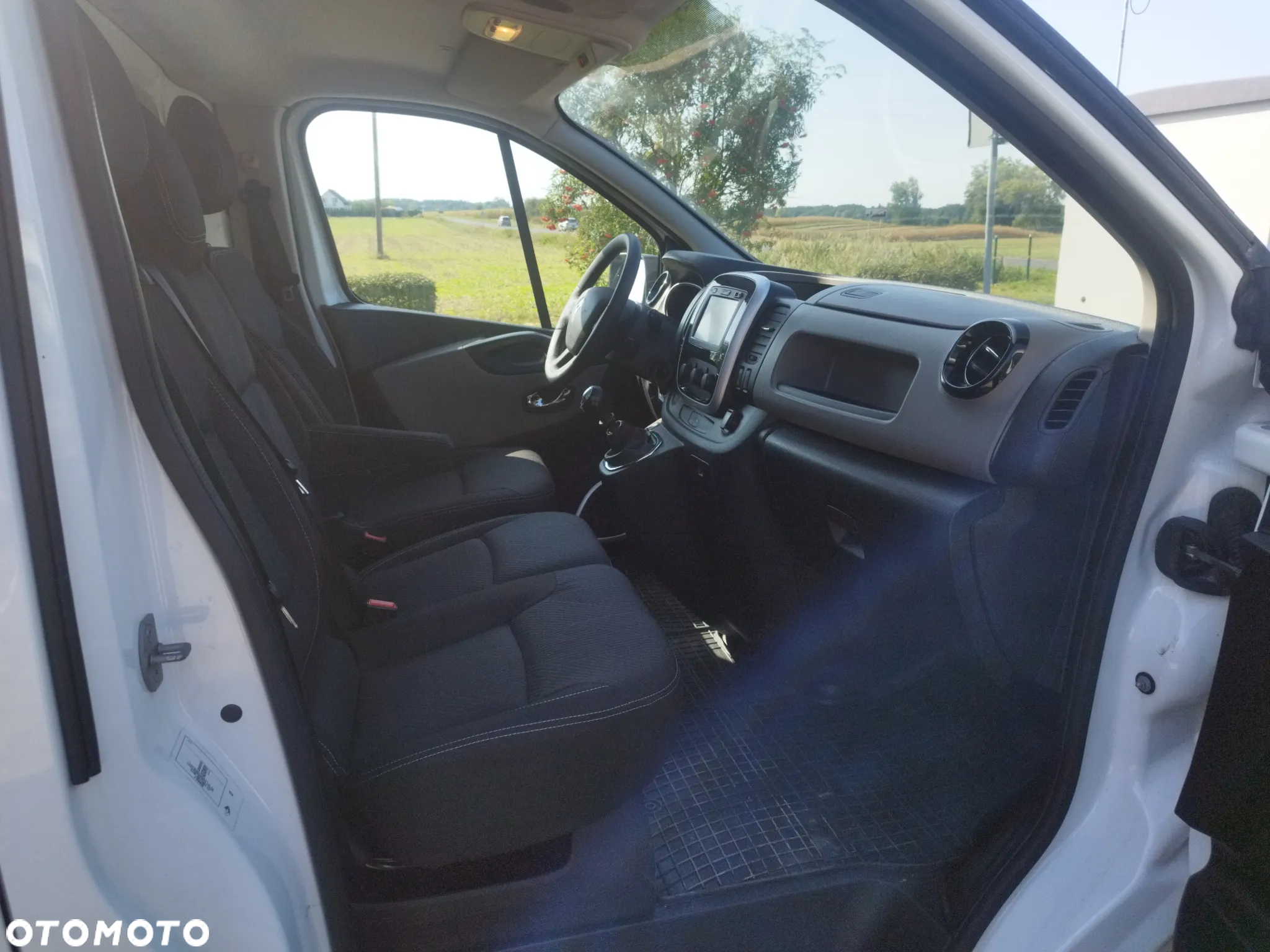 Renault Trafic - 20