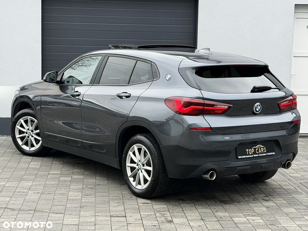 BMW X2 sDrive18d Advantage Plus - 24