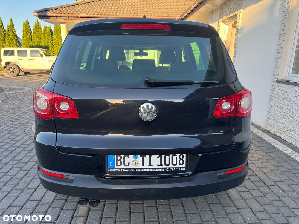 Volkswagen Tiguan 2.0 TDI DPF 4Motion BlueMotion Technology Track & Field - 5