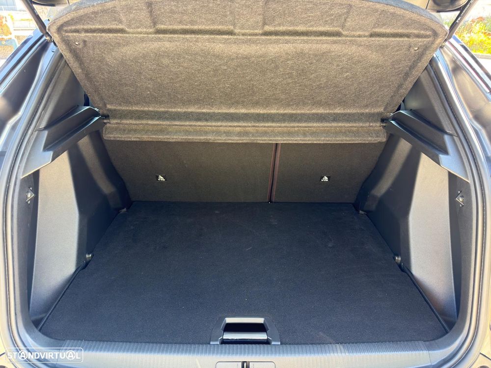 Peugeot 2008 1.5 BlueHDi Active Pack - 18