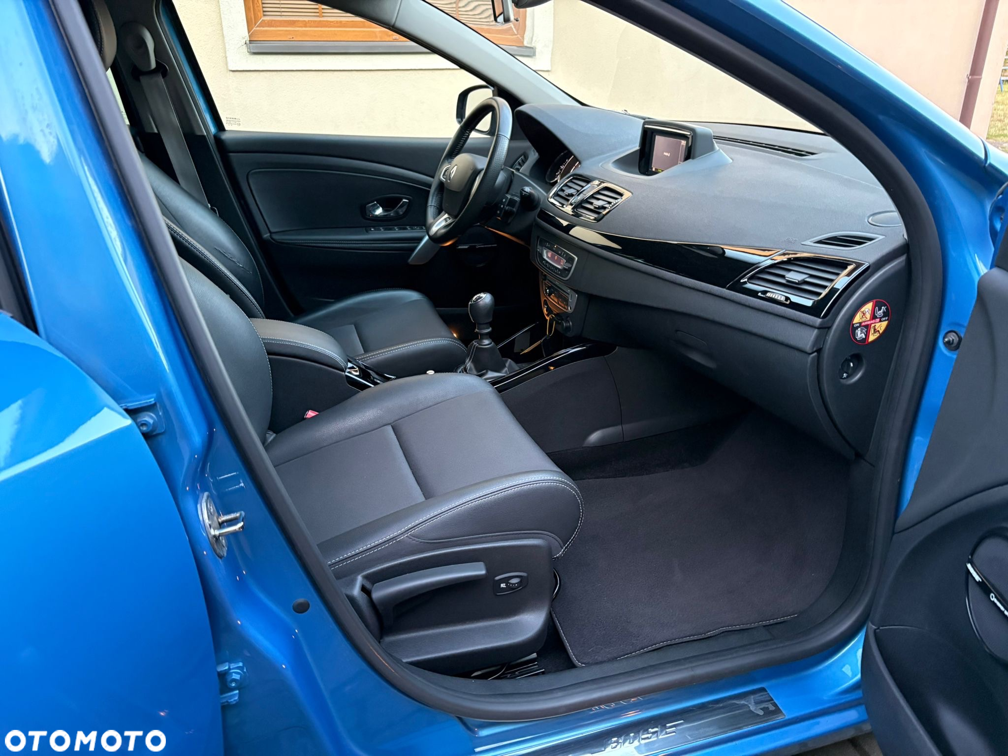 Renault Megane Grandtour ENERGY TCe 115 Start & Stop Bose Edition - 21