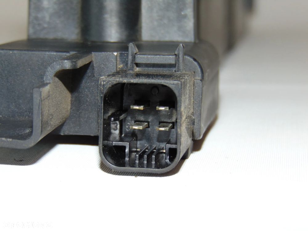 Cewka zapłonowa 9634131480 Citroen C4 C5 C8 I Xsara Picasso Peugeot 206 307 407 807 benzyna 1.8 2.0 - 10