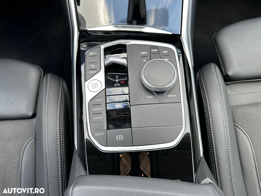 BMW Seria 3 320i xDrive AT - 19