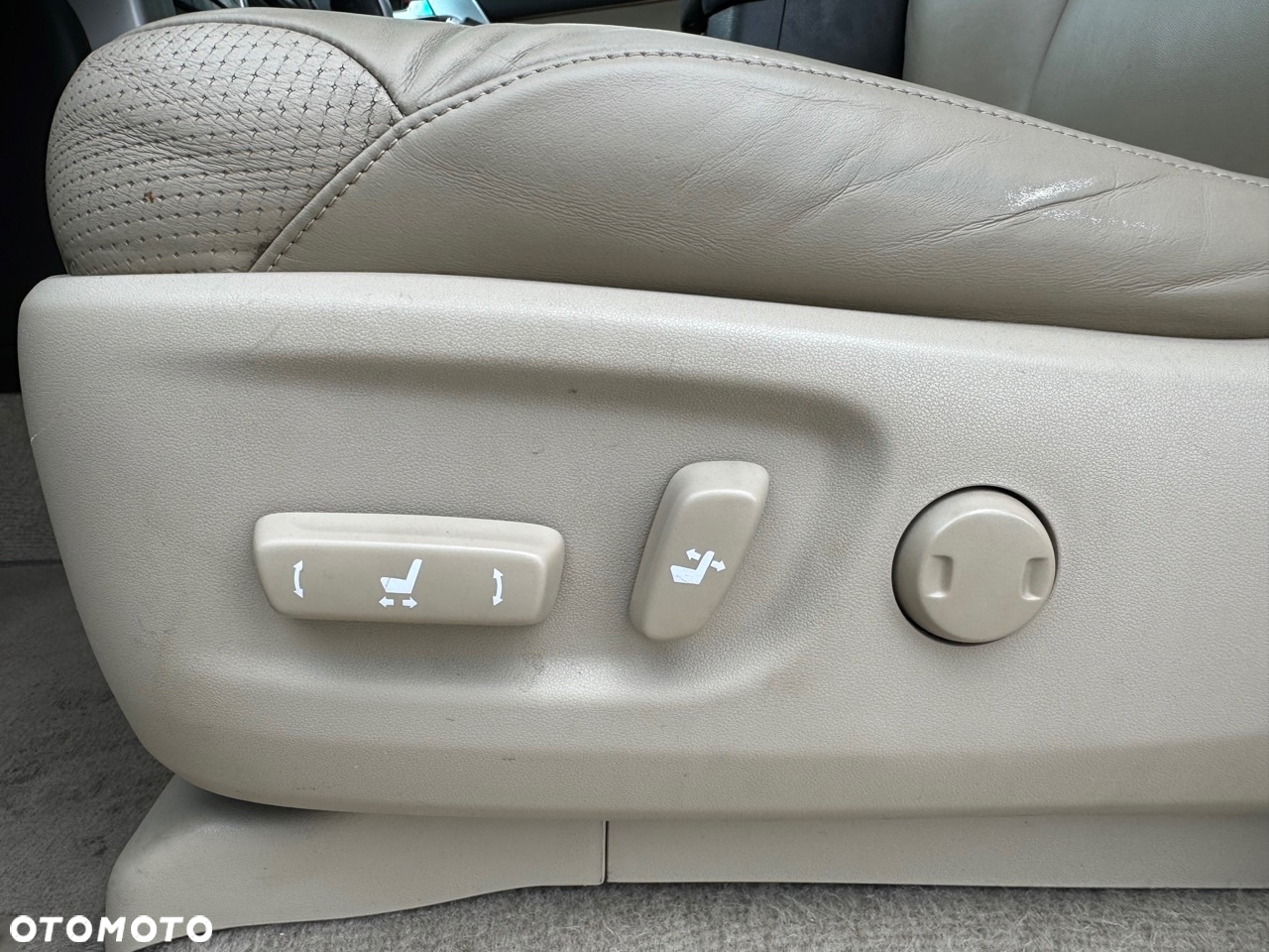 Toyota Land Cruiser LC 3.0 D-4D Prestige - 32