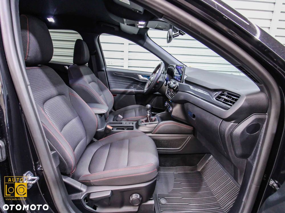 Ford Kuga 1.5 EcoBoost FWD ST-Line - 10