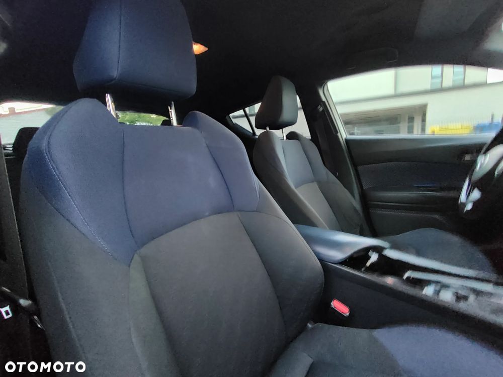 Toyota C-HR 1.8 Hybrid Dynamic - 31