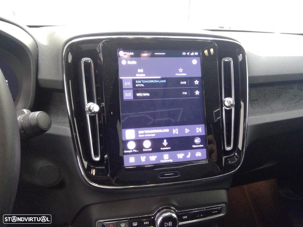 Volvo C40 - 18