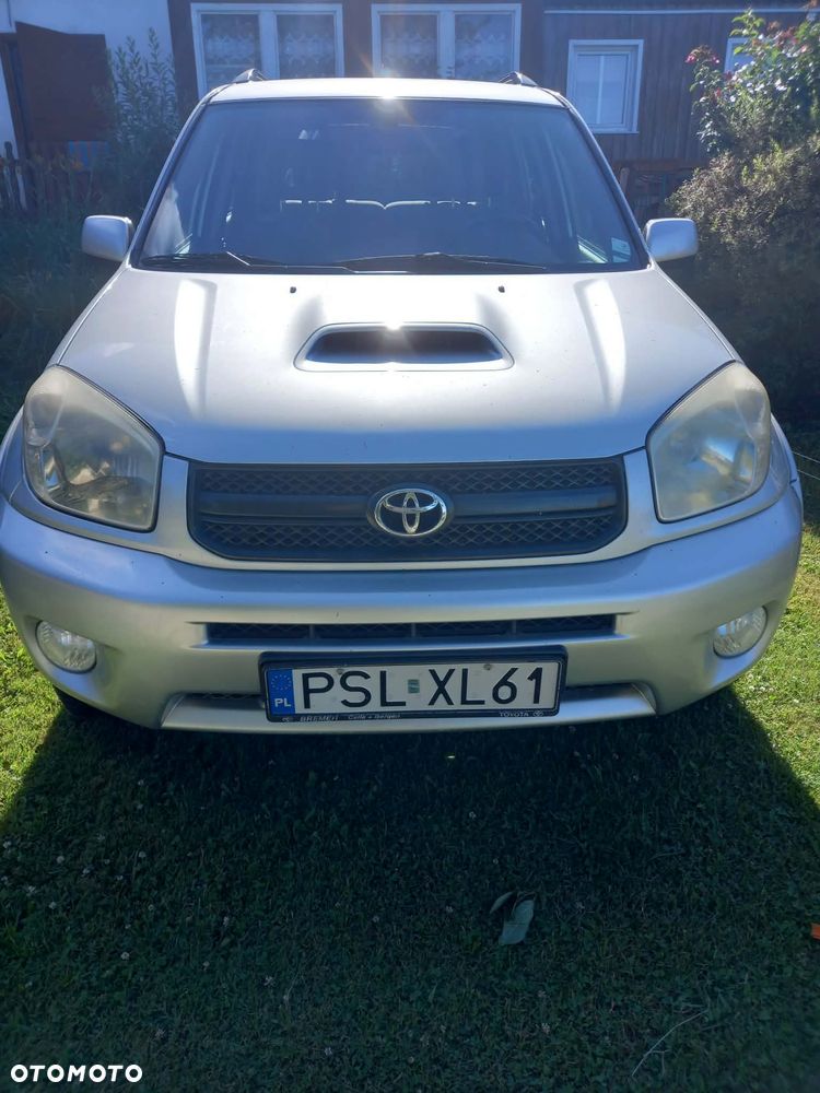 Toyota RAV4 2.0 D-4D 4x4 - 2