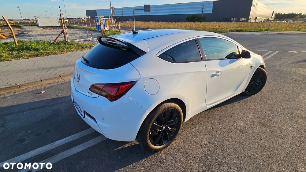 Opel Astra - 12