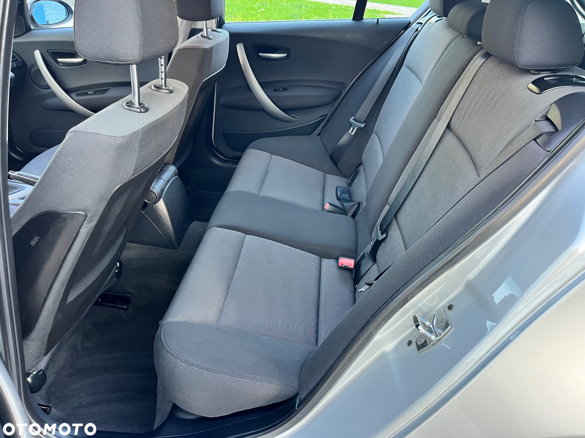 BMW Seria 1 118d DPF - 10