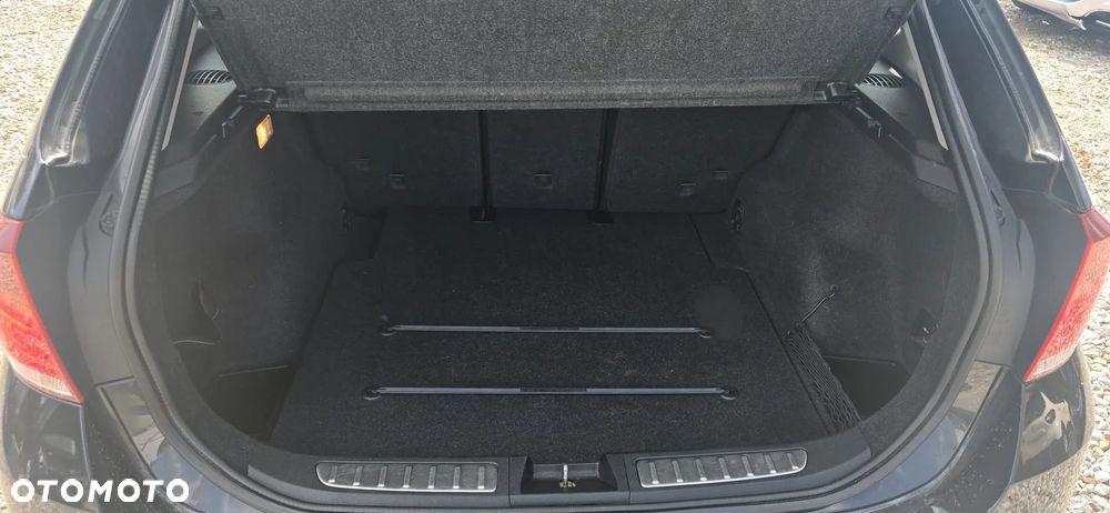 BMW X1 sDrive18d xLine - 15