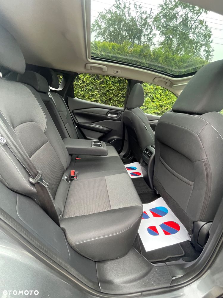Nissan Qashqai 1.3 DIG-T MHEV N-Connecta - 24
