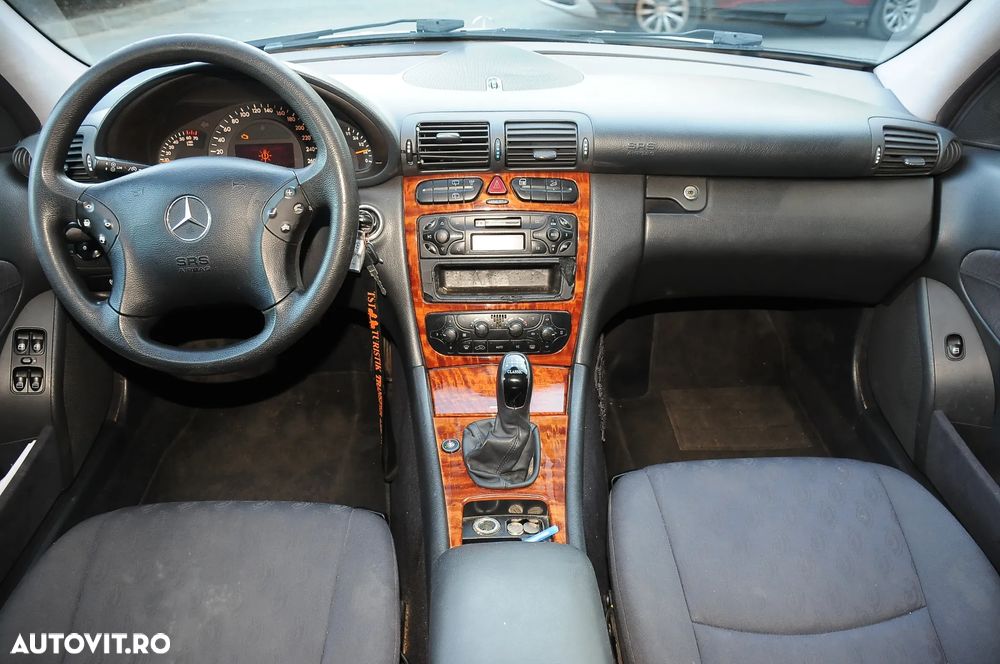 Mercedes-Benz C - 6