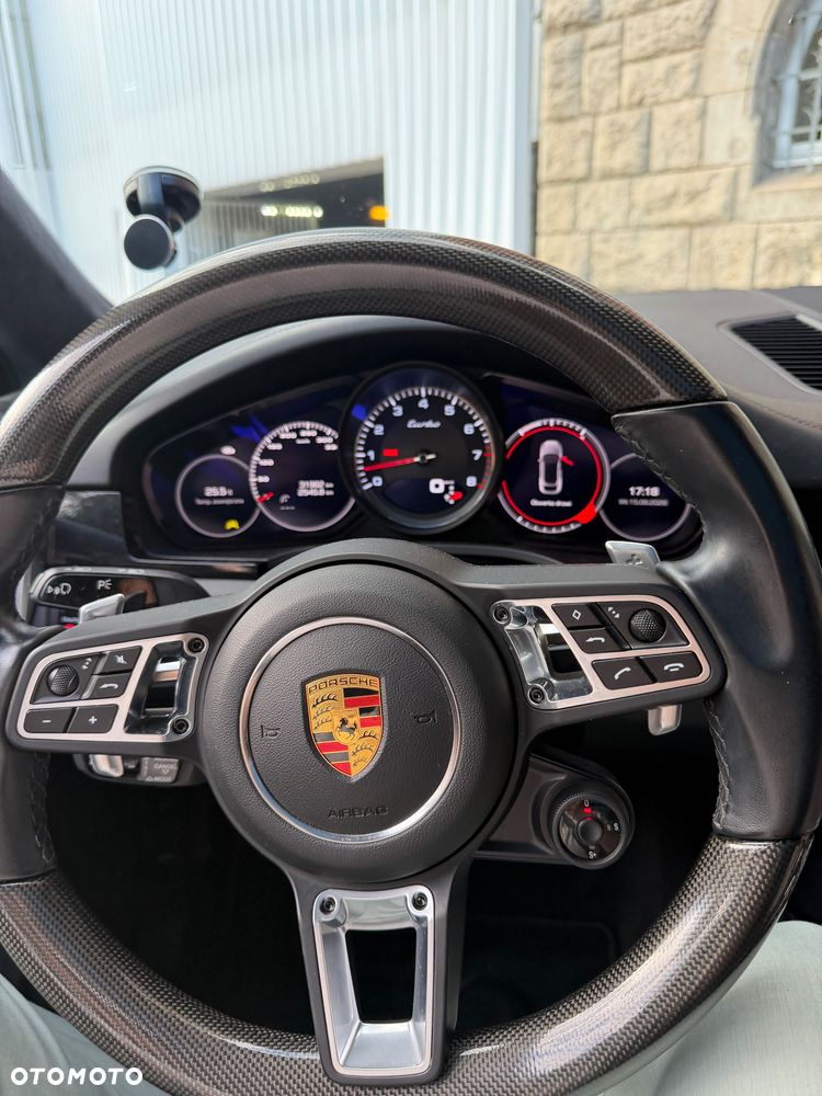 Porsche Cayenne - 7