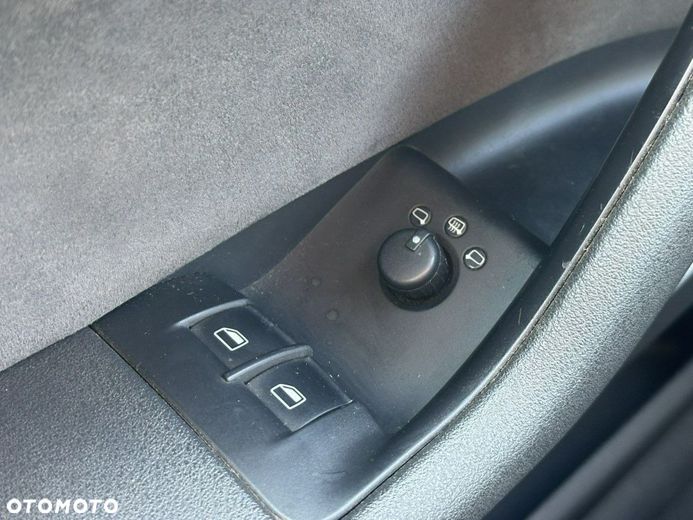 Audi A3 3-drzwiowe 3.2 quattro S tronic Ambition - 13