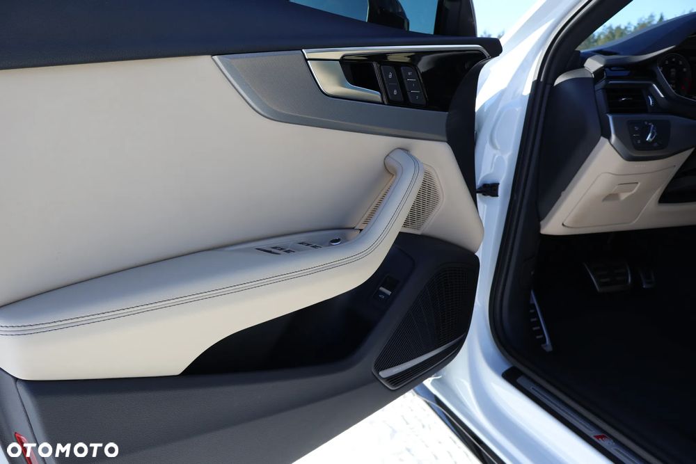 Audi A4 Limousine 45 TFSI quattro S tronic S line - 34