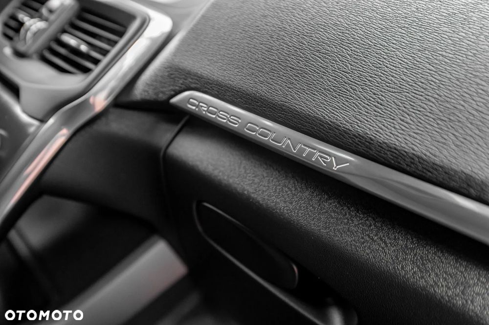 Volvo V40 Cross Country T4 AWD Geartronic Momentum - 22