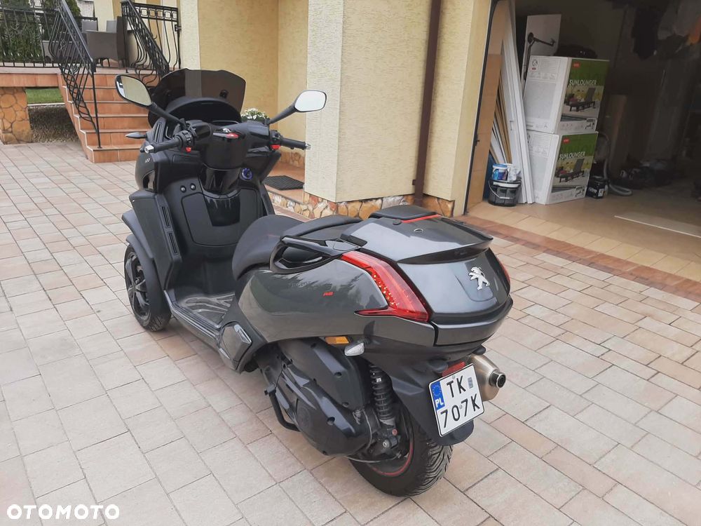 Peugeot Metropolis - 13