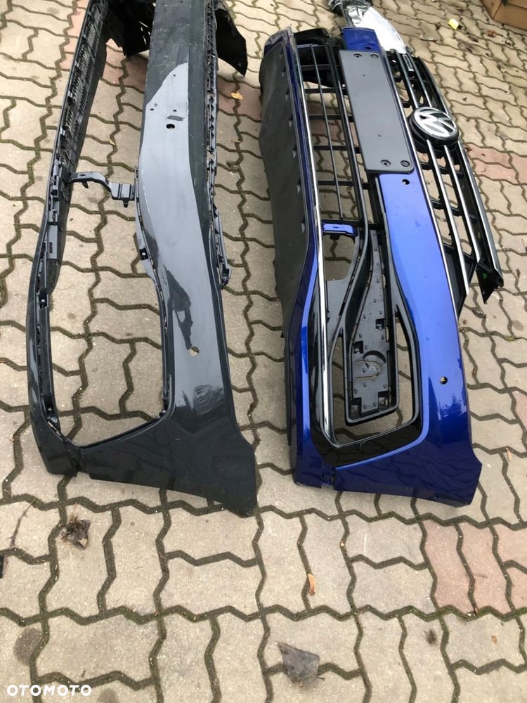 VW PASSAT B8 LIFT R-LINE GTE ZDERZAK PRZÓD GRILL - 8