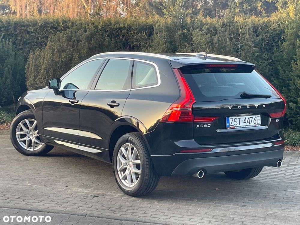 Volvo XC 60 D4 Geartronic Momentum - 36