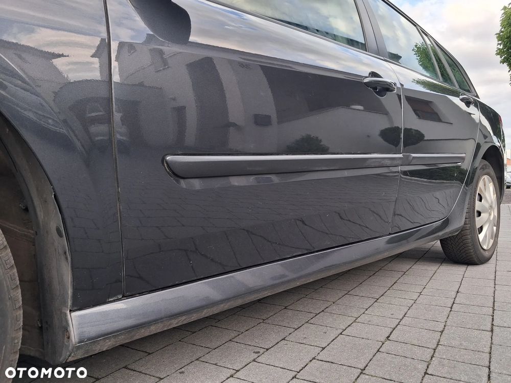 Renault Laguna dCi 110 FAP Emotion - 19