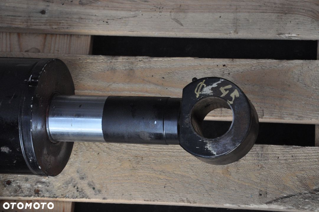 SIŁOWNIK HYDRAULICZNY MANITOU DŁ. 39 CM - 3