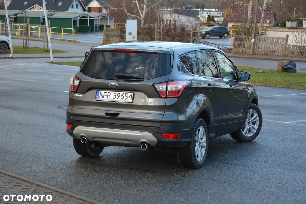 Ford Kuga - 13