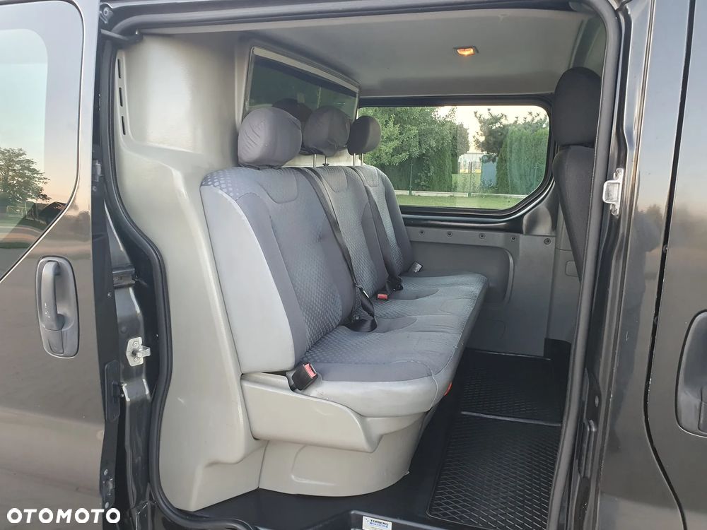 Renault TRAFIC - 10