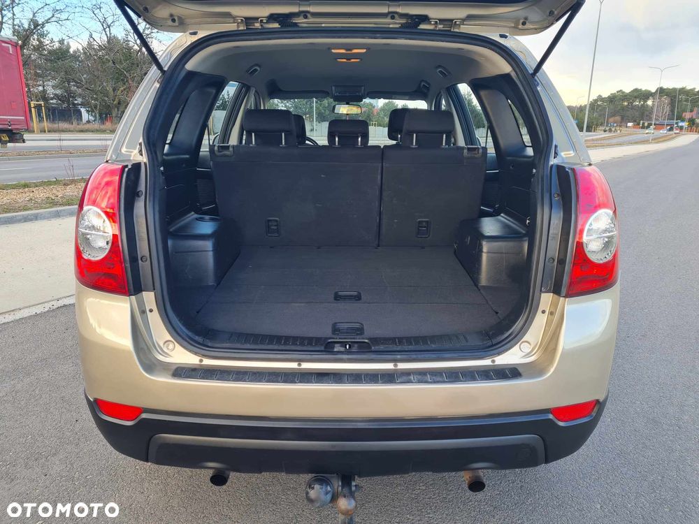 Chevrolet Captiva 2.0 d Medium 2WD - 13