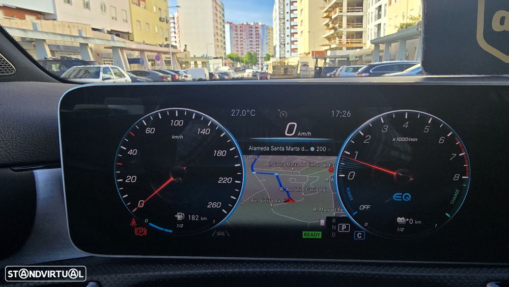 Mercedes-Benz A 250 e AMG Line - 31
