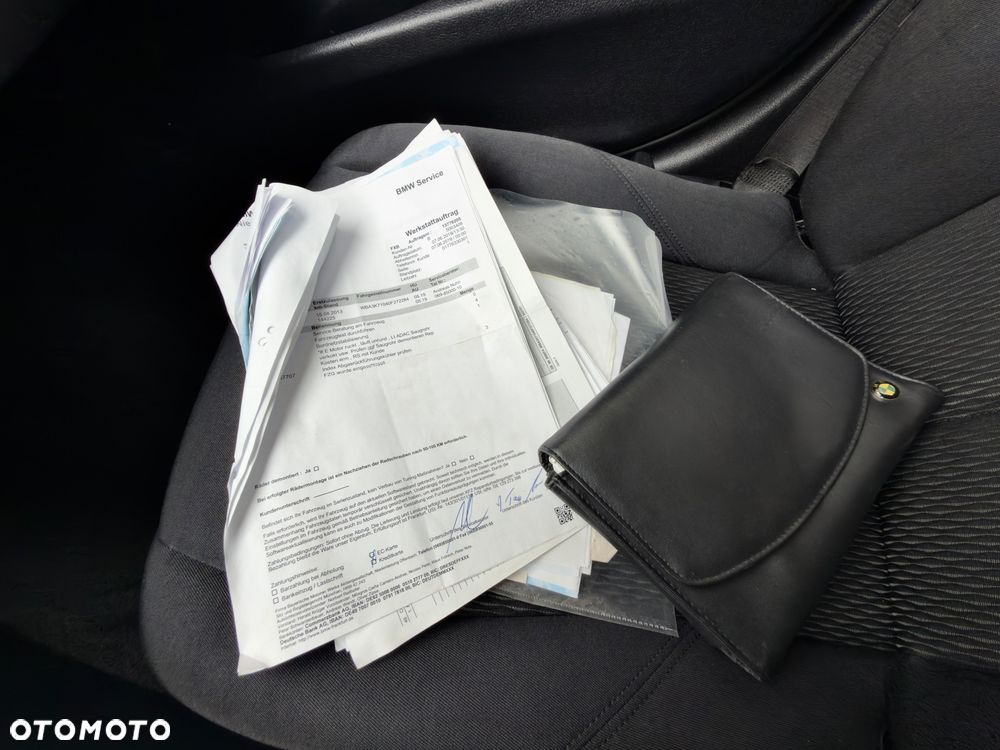 BMW Seria 3 325d - 33