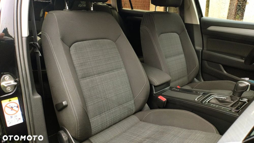 Volkswagen Passat 1.5 TSI EVO Business DSG - 17