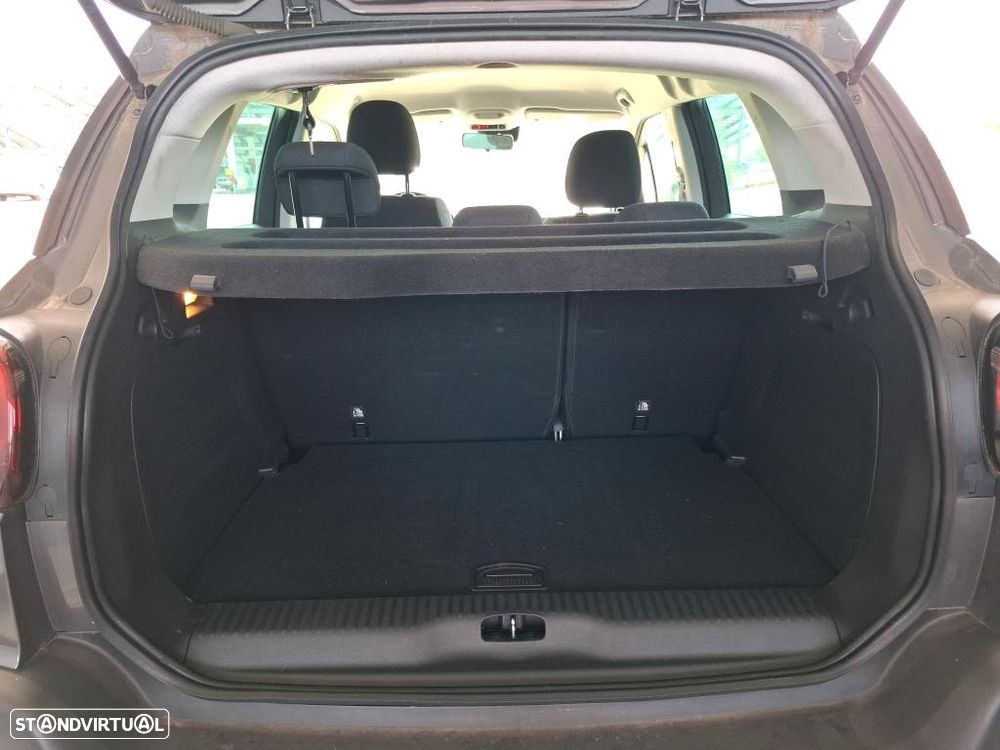 Citroën C3 Aircross 1.2 PureTech Shine EAT6 - 7
