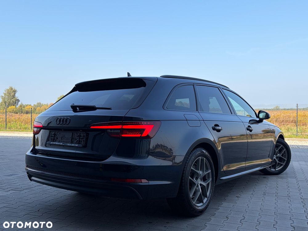 Audi A4 Avant 2.0 TDI ultra S tronic sport - 4