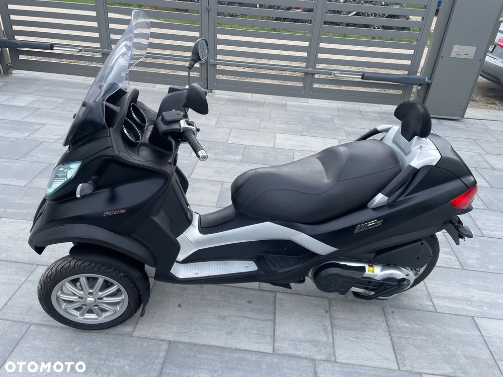 Piaggio MP-3 - 6