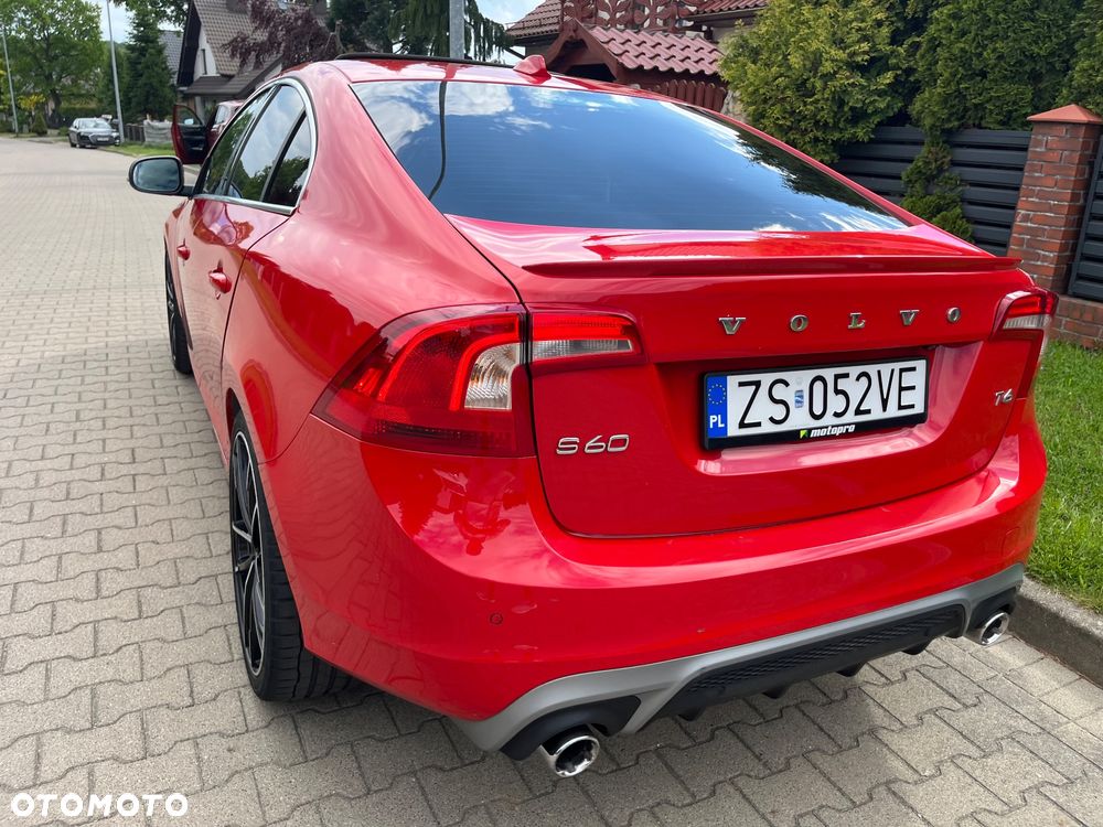 Volvo S60 T6 Drive-E R-Design Summum - 9