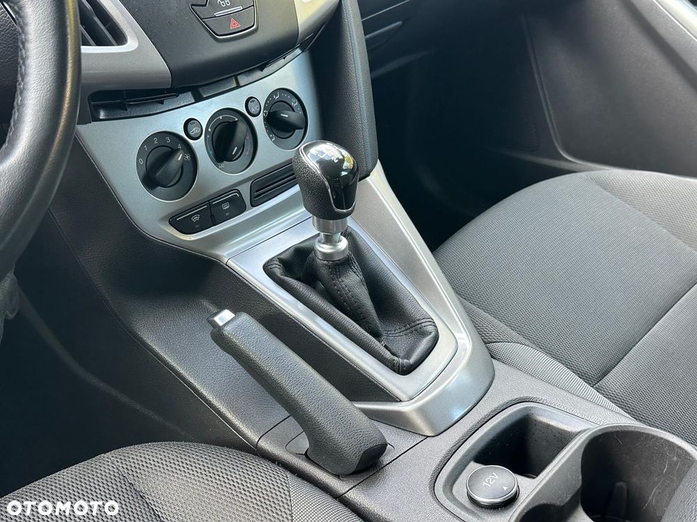 Ford Focus 1.6 TDCi Edition - 11