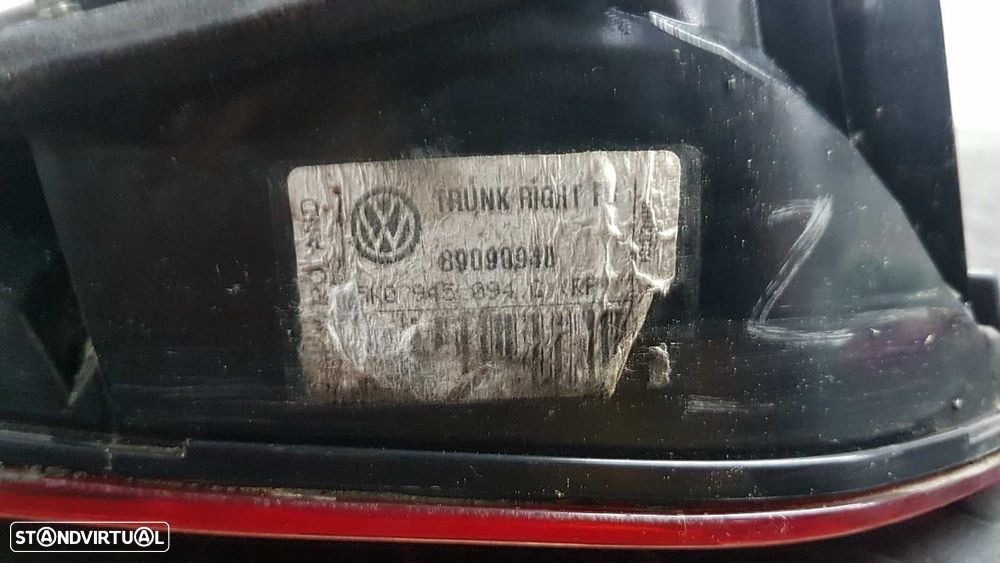 FAROLIM TRASEIRO DIREITO VOLKSWAGEN GOLF VI (5K1) ADVANCE - 2