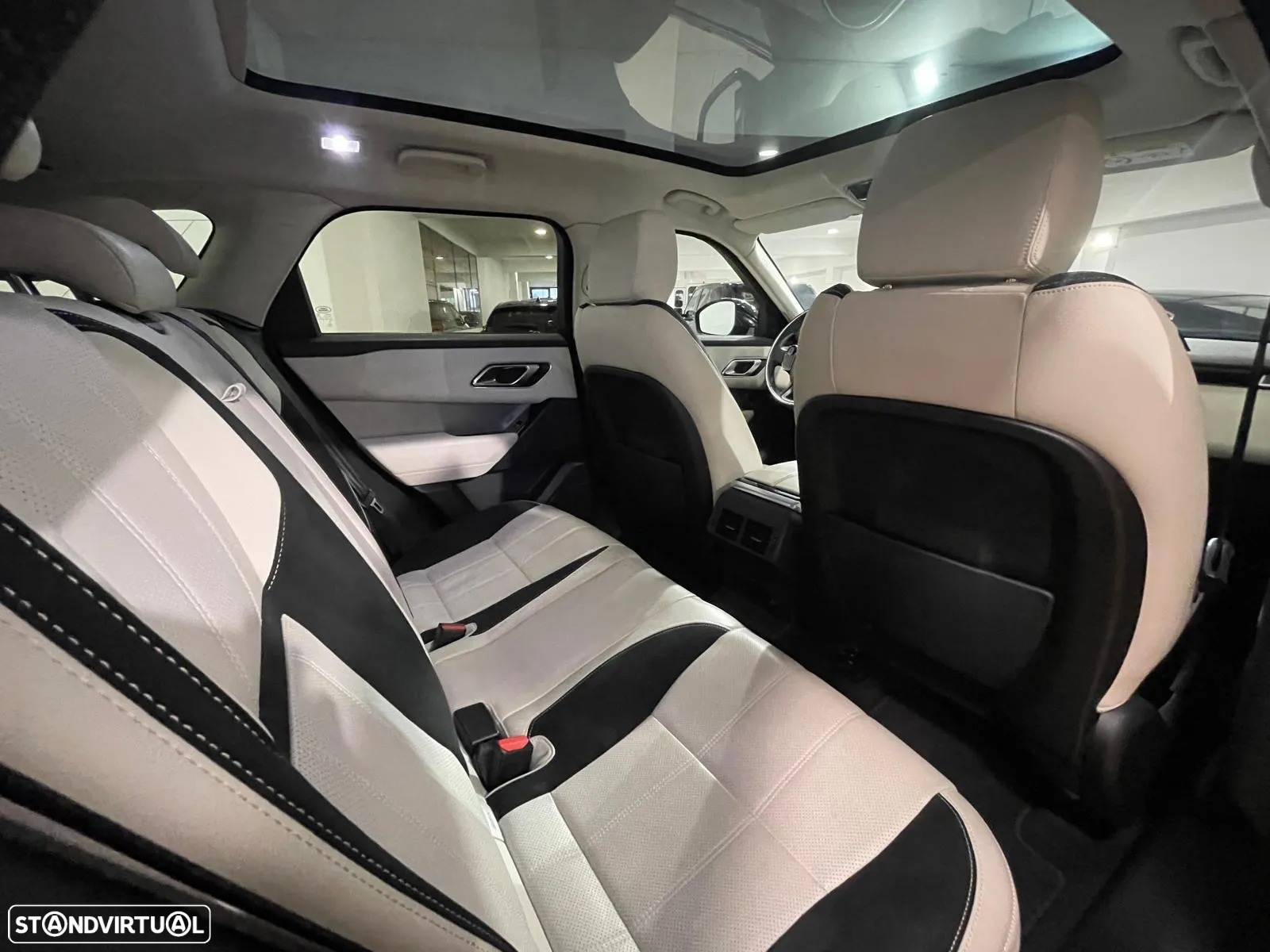 Land Rover Range Rover Velar 2.0 D R-Dynamic S - 19