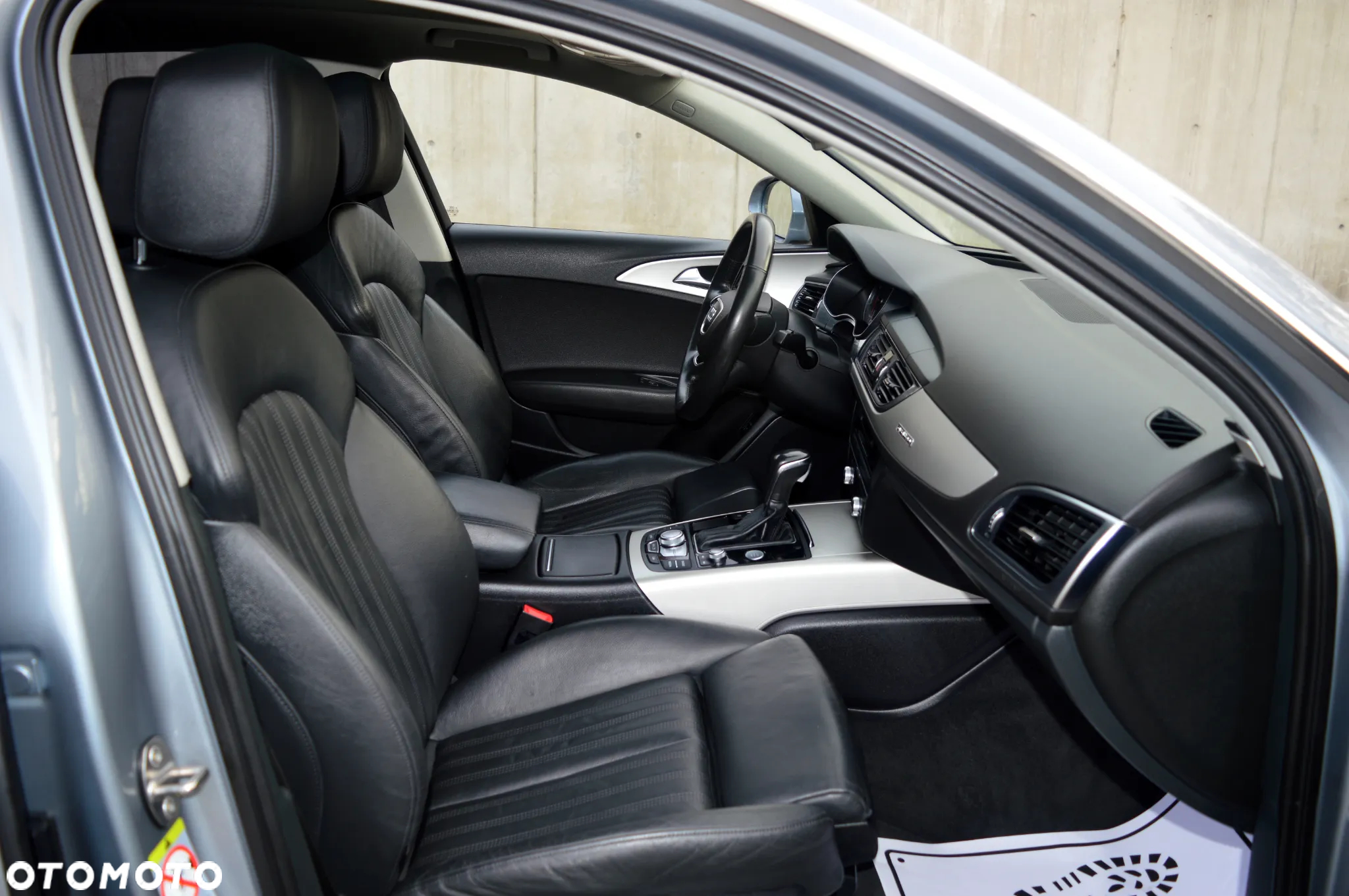 Audi A6 Avant 3.0 TDI quattro S tronic - 10