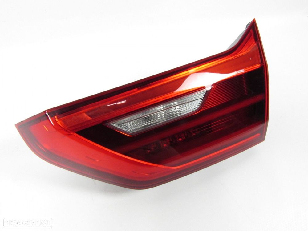 Farolim da mala Direito Seminovo/ Original BMW 5 Touring (G31) 63217388950 - 2