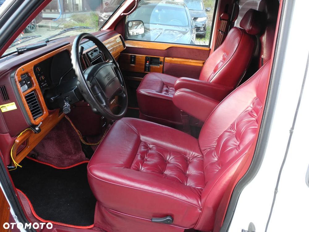 Chevrolet Astro - 18