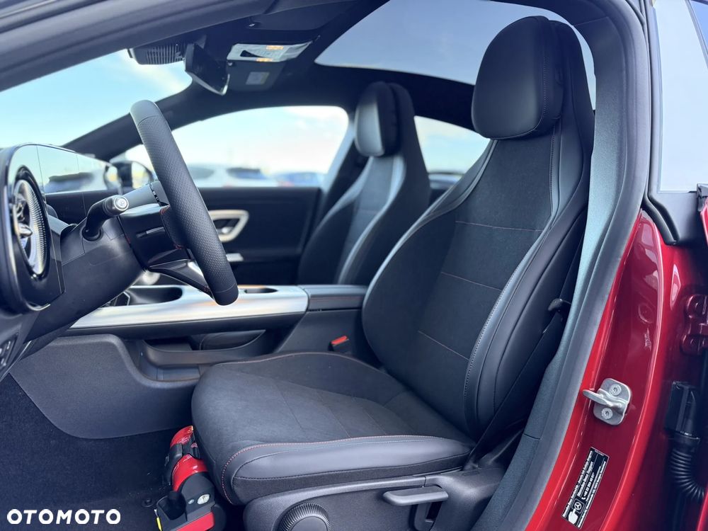 Mercedes-Benz CLA - 18