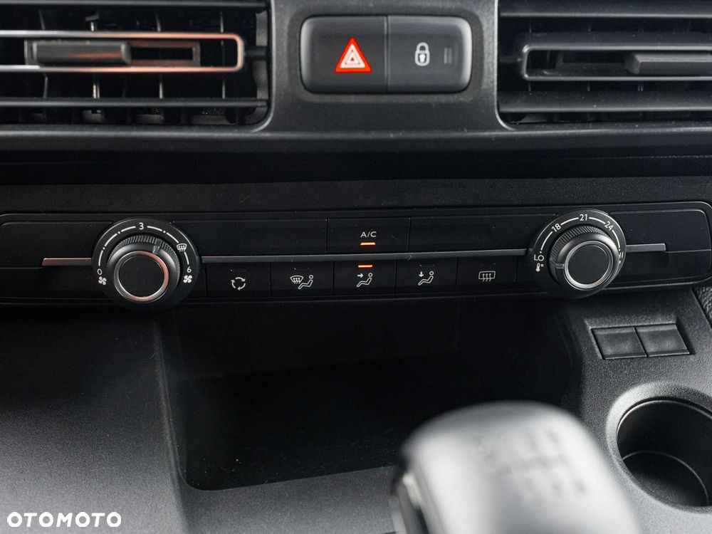 Toyota Proace City Verso Long 1.5 D-4D Business - 16
