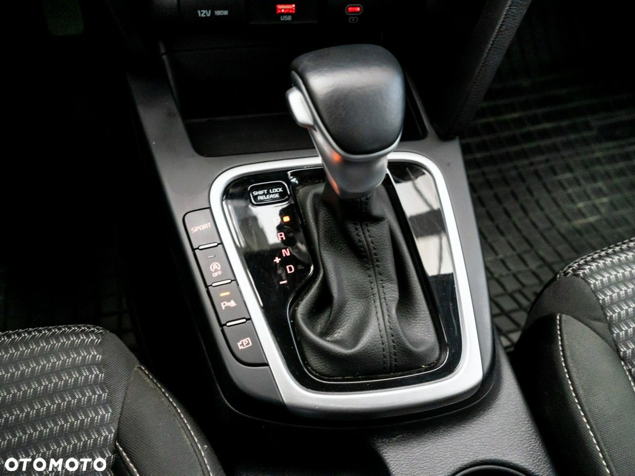 Kia XCeed 1.5 T-GDI M DCT - 15