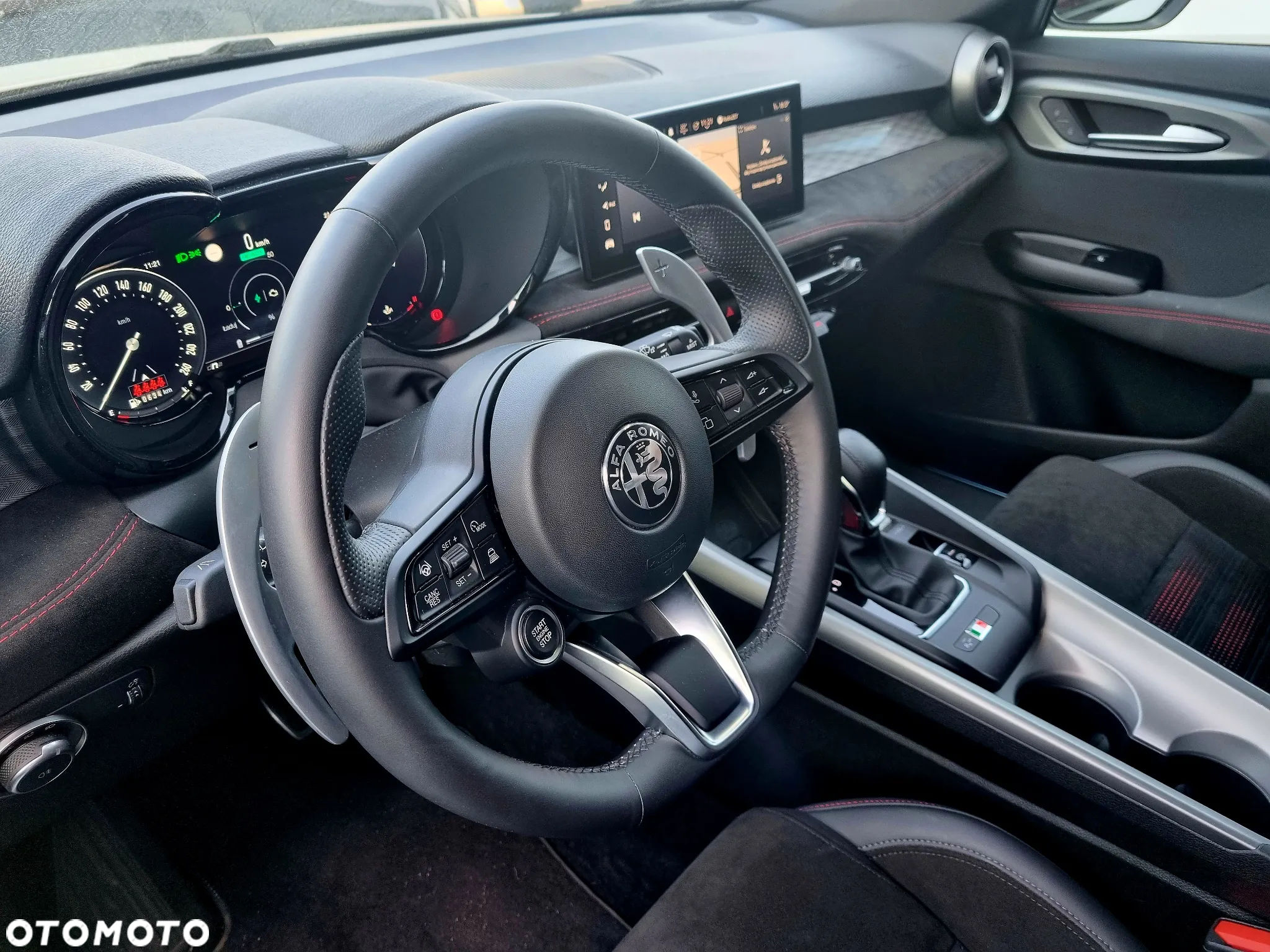 Alfa Romeo Tonale 1.5 T4 GSE mHEV Veloce DCT - 9